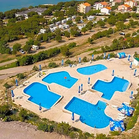 Szálloda Luxury Mobile Homes Novi Vinodolski